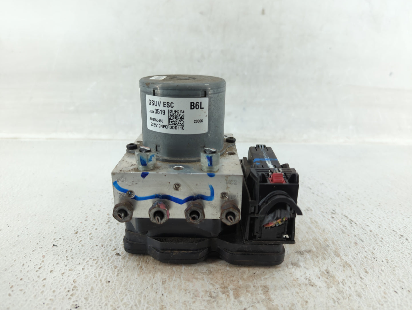 2017-2021 Chevrolet Trax ABS Pump Control Module Replacement P/N:42643519 42563014 Fits Fits 2017 2018 2019 2020 2021 OEM Us