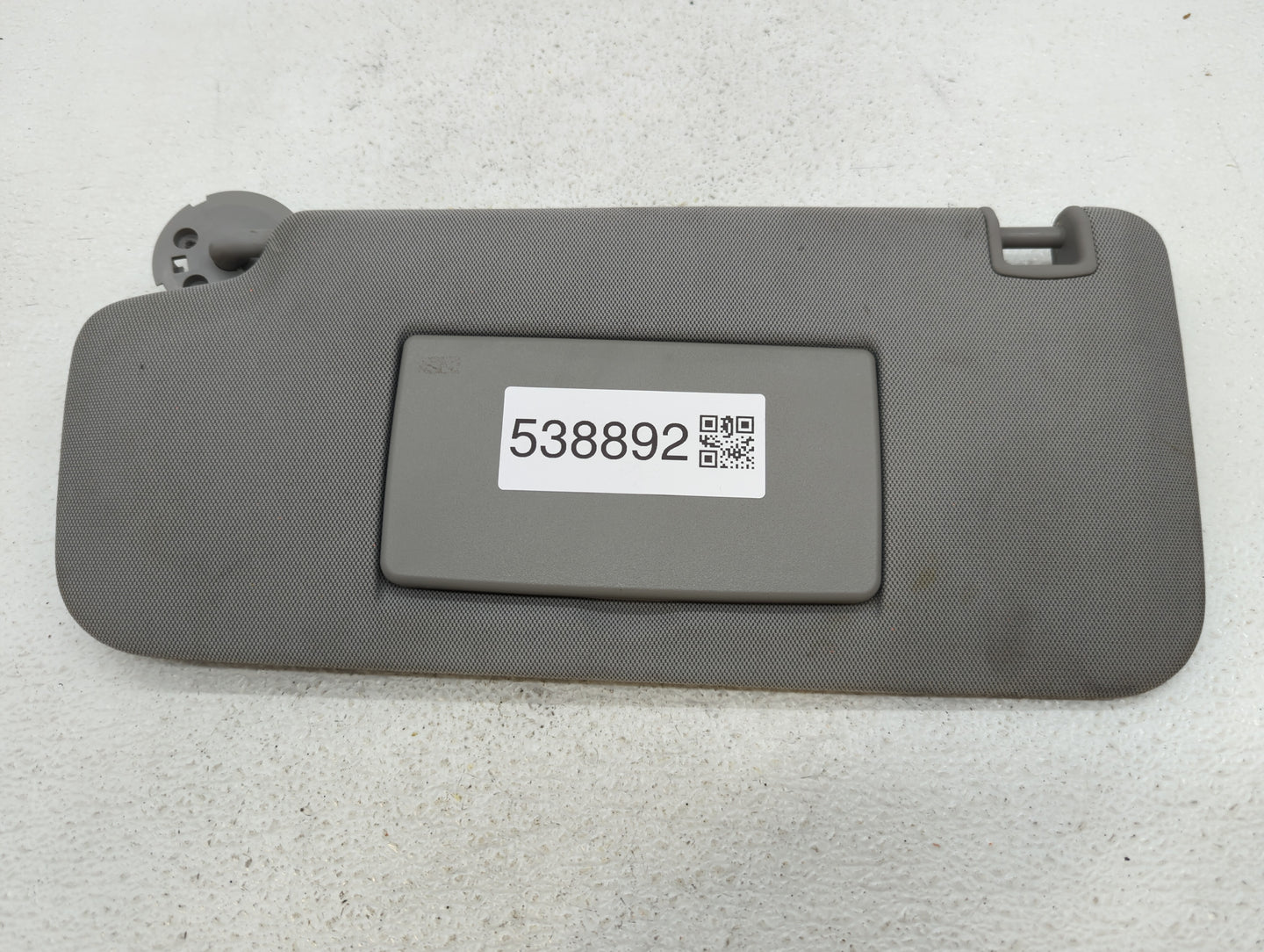 2017-2021 Chevrolet Trax Sun Visor Shade Replacement Driver Left Mirror Fits Fits 2017 2018 2019 2020 2021 OEM Used Auto Par