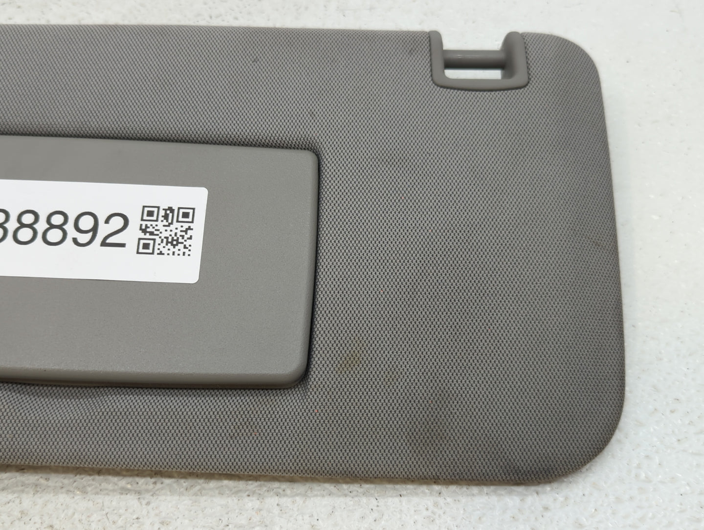 2017-2021 Chevrolet Trax Sun Visor Shade Replacement Driver Left Mirror Fits Fits 2017 2018 2019 2020 2021 OEM Used Auto Par