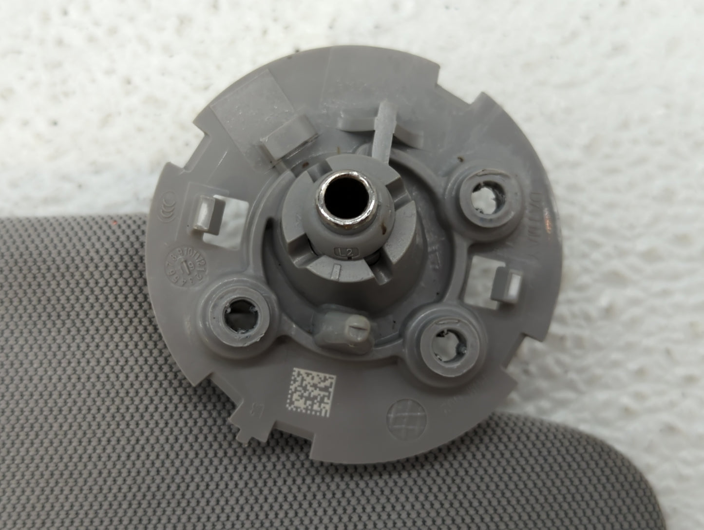 2017-2021 Chevrolet Trax Sun Visor Shade Replacement Driver Left Mirror Fits Fits 2017 2018 2019 2020 2021 OEM Used Auto Par