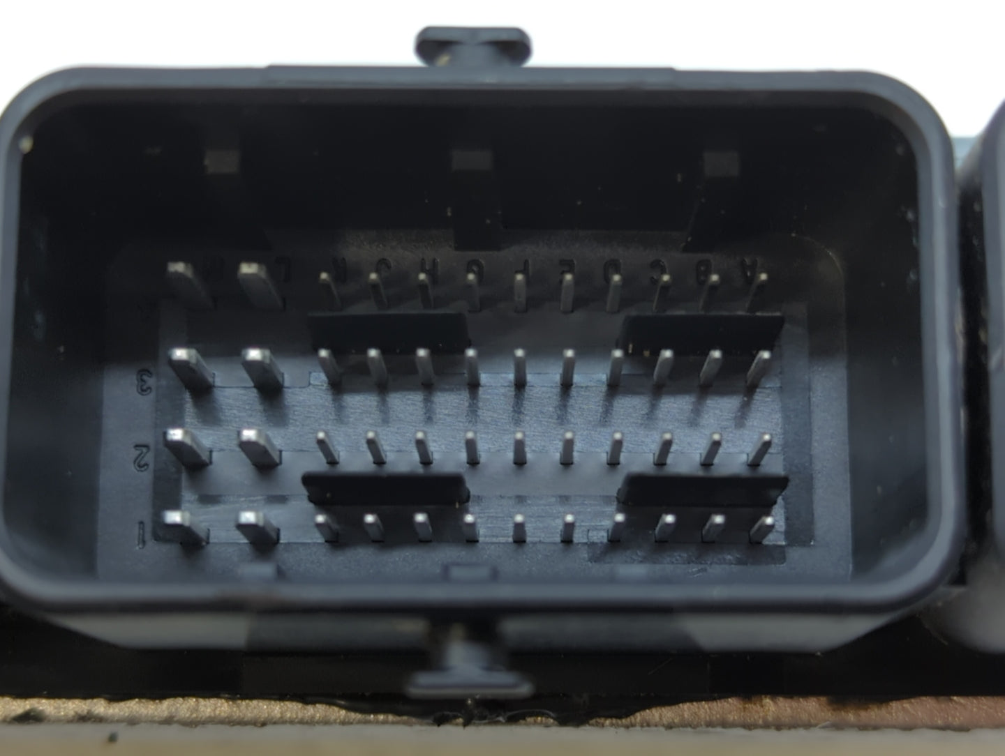 2017-2021 Chevrolet Trax PCM Engine Control Computer ECU ECM PCU OEM P/N:DS71-12B684-VA DM5A-12A650-UA Fits OEM Used Auto Pa