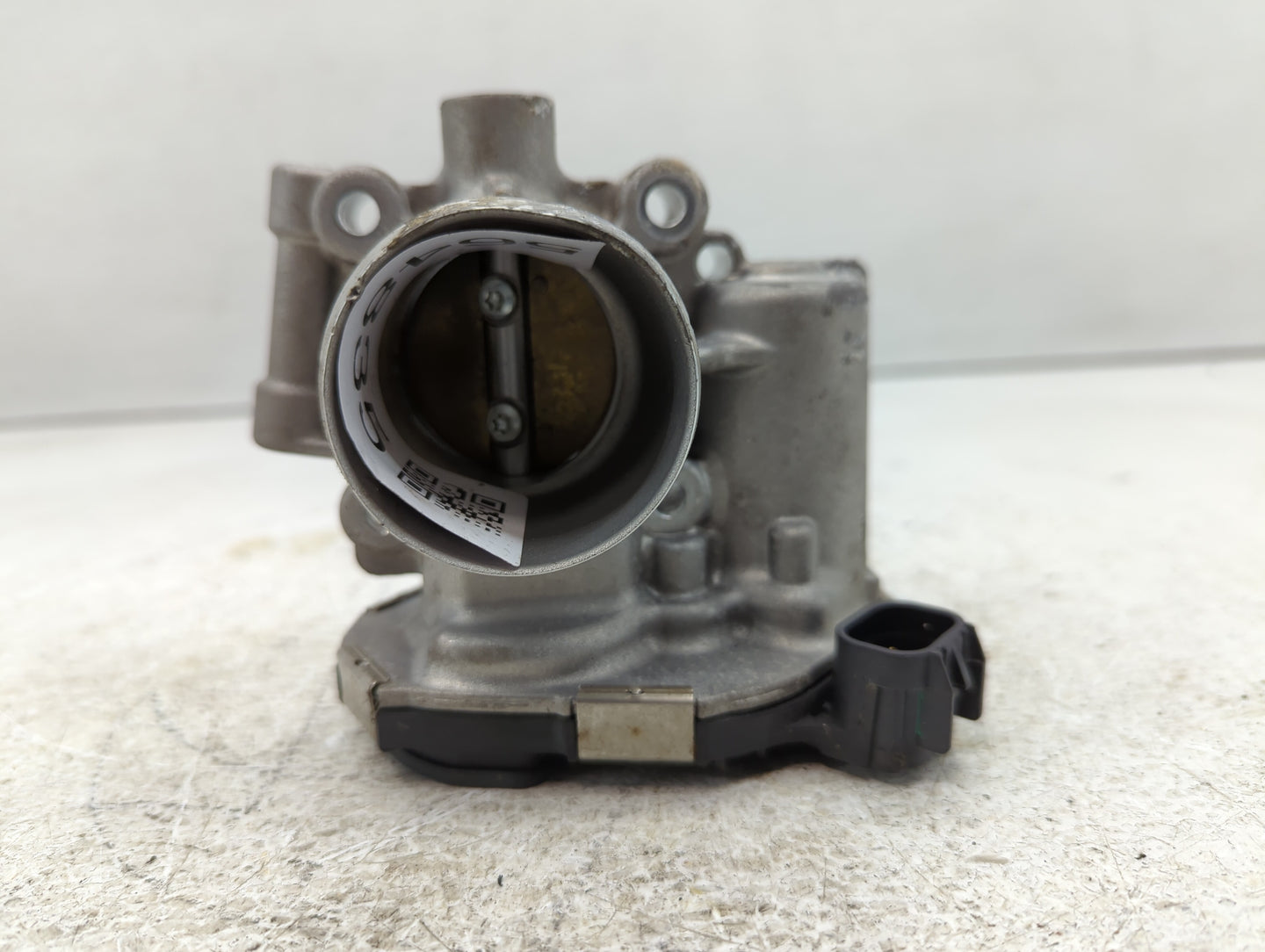 2013-2021 Chevrolet Trax Throttle Body P/N:55565489 Fits Fits 2011 2012 2013 2014 2015 2016 2017 2018 2019 2020 2021 OEM Use