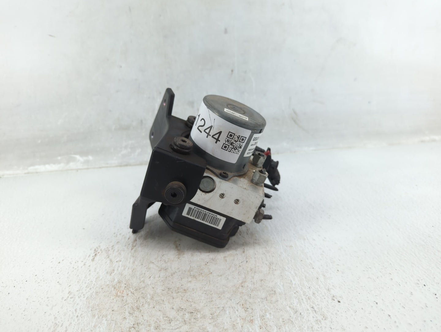 2017-2021 Chevrolet Trax ABS Pump Control Module Replacement P/N:42643519 Fits Fits 2017 2018 2019 2020 2021 OEM Used Auto P