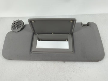 2017-2021 Chevrolet Trax Sun Visor Shade Replacement Passenger Right Mirror Fits Fits 2017 2018 2019 2020 2021 OEM Used Auto