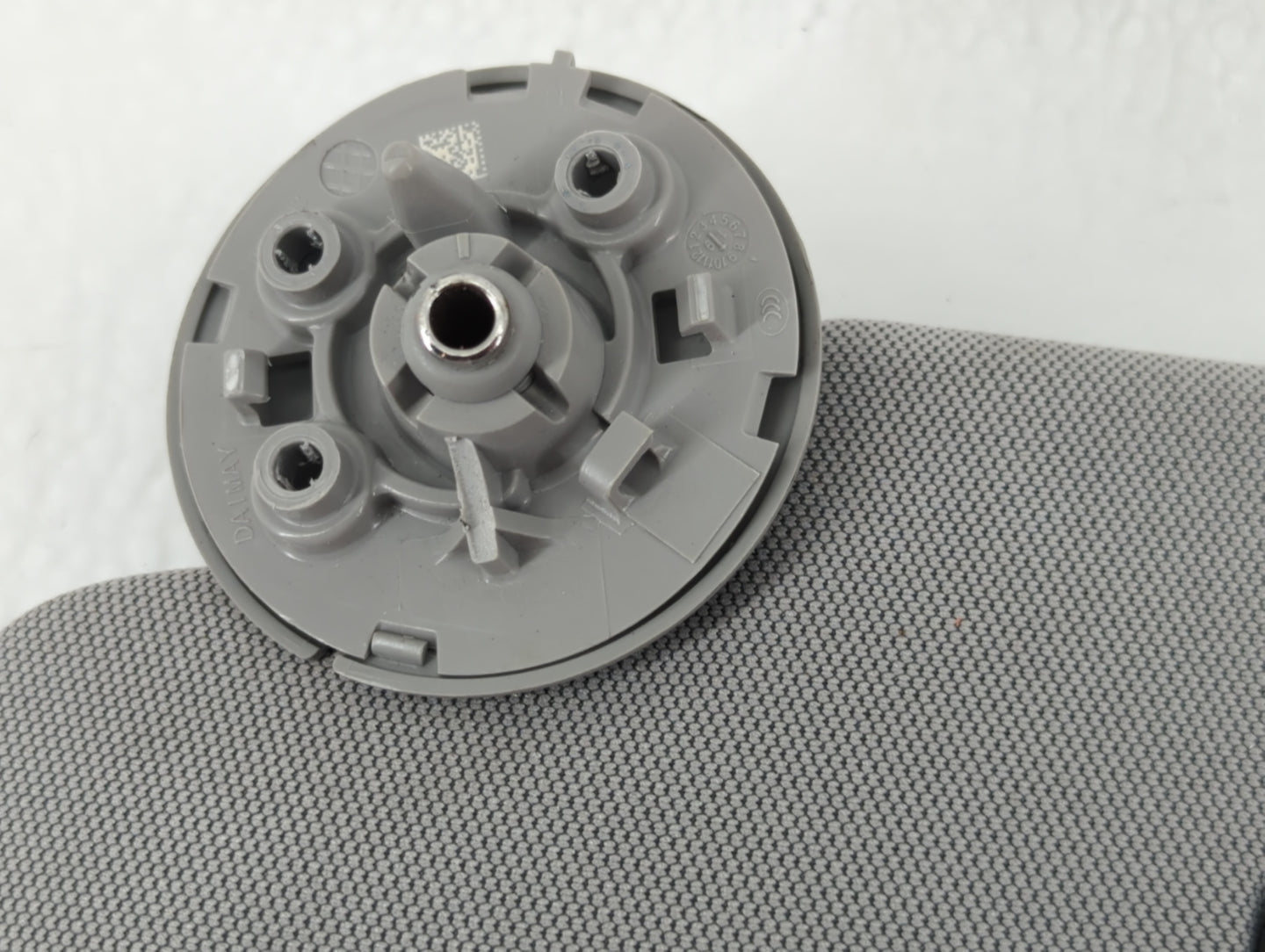 2017-2021 Chevrolet Trax Sun Visor Shade Replacement Passenger Right Mirror Fits Fits 2017 2018 2019 2020 2021 OEM Used Auto