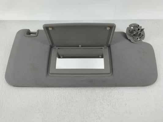 2017-2021 Chevrolet Trax Sun Visor Shade Replacement Passenger Right Mirror Fits Fits 2017 2018 2019 2020 2021 OEM Used Auto