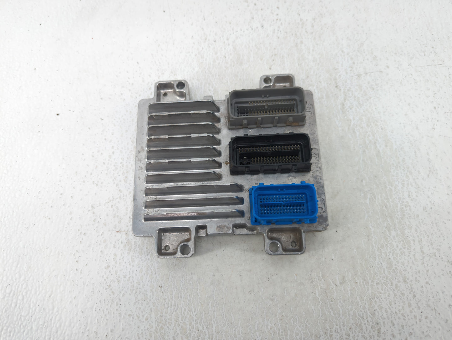 2017-2021 Chevrolet Trax PCM Engine Control Computer ECU ECM PCU OEM P/N:12698131 12692201 Fits Fits 2017 2018 2019 2020 202