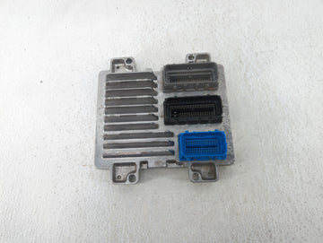 2017-2021 Chevrolet Trax PCM Engine Control Computer ECU ECM PCU OEM P/N:12698131 12692201 Fits Fits 2017 2018 2019 2020 202