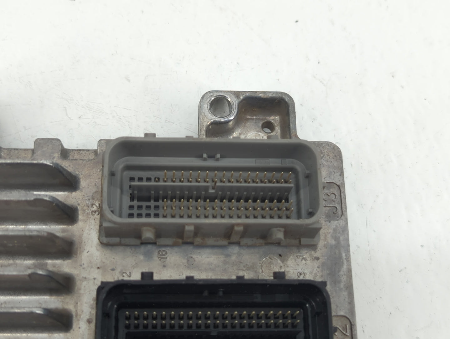 2017-2021 Chevrolet Trax PCM Engine Control Computer ECU ECM PCU OEM P/N:E78 12698131 Fits Fits 2017 2018 2019 2020 2021 OEM