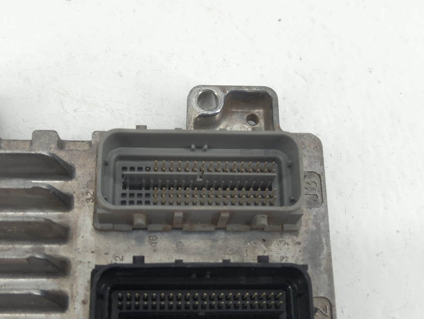 2017-2021 Chevrolet Trax PCM Engine Control Computer ECU ECM PCU OEM P/N:E78 12698131 Fits Fits 2017 2018 2019 2020 2021 OEM