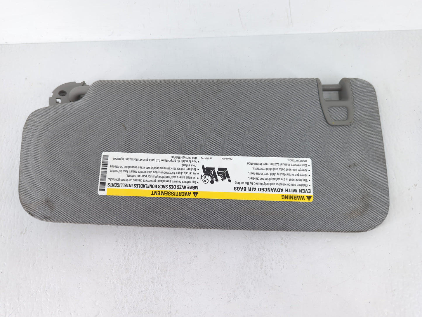 2017-2021 Chevrolet Trax Sun Visor Shade Replacement Passenger Right Mirror Fits Fits 2017 2018 2019 2020 2021 OEM Used Auto