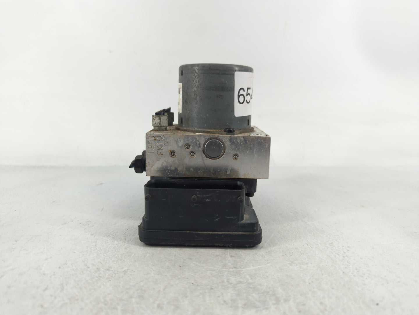 2017-2021 Chevrolet Trax ABS Pump Control Module Replacement P/N:42643519 Fits Fits 2017 2018 2019 2020 2021 OEM Used Auto P