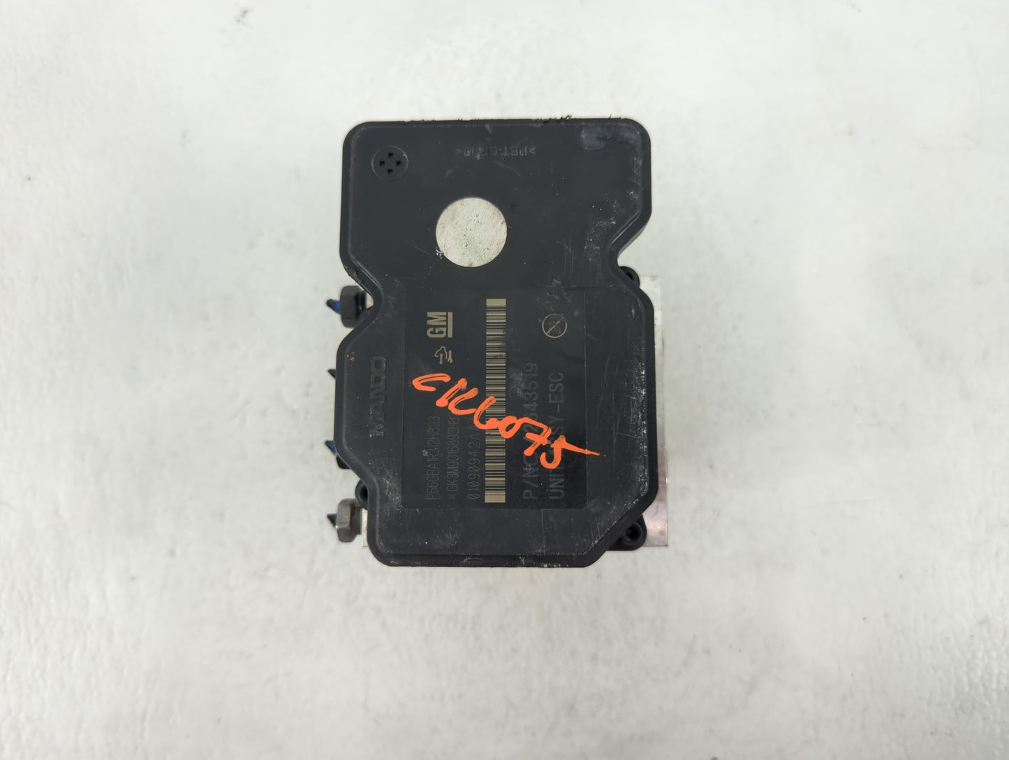 2017-2021 Chevrolet Trax ABS Pump Control Module Replacement P/N:42643519 Fits Fits 2017 2018 2019 2020 2021 OEM Used Auto P
