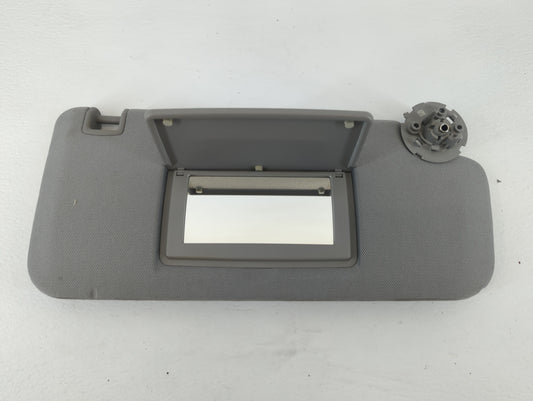 2017-2021 Chevrolet Trax Sun Visor Shade Replacement Passenger Right Mirror Fits Fits 2017 2018 2019 2020 2021 OEM Used Auto