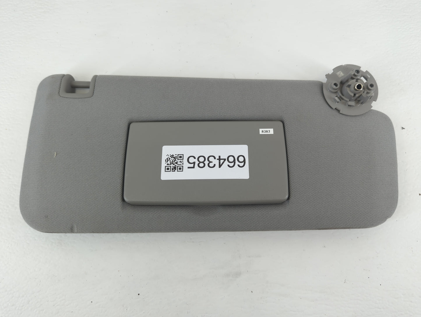 2017-2021 Chevrolet Trax Sun Visor Shade Replacement Passenger Right Mirror Fits Fits 2017 2018 2019 2020 2021 OEM Used Auto