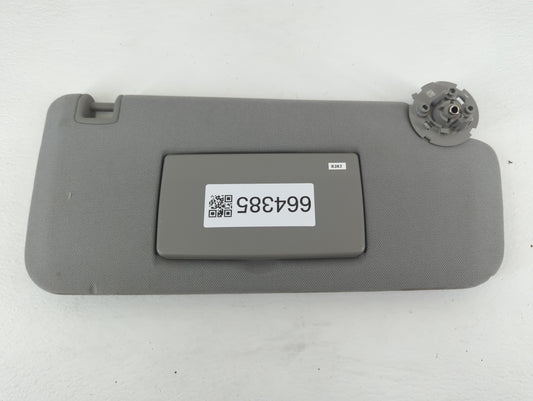 2017-2021 Chevrolet Trax Sun Visor Shade Replacement Passenger Right Mirror Fits Fits 2017 2018 2019 2020 2021 OEM Used Auto Parts