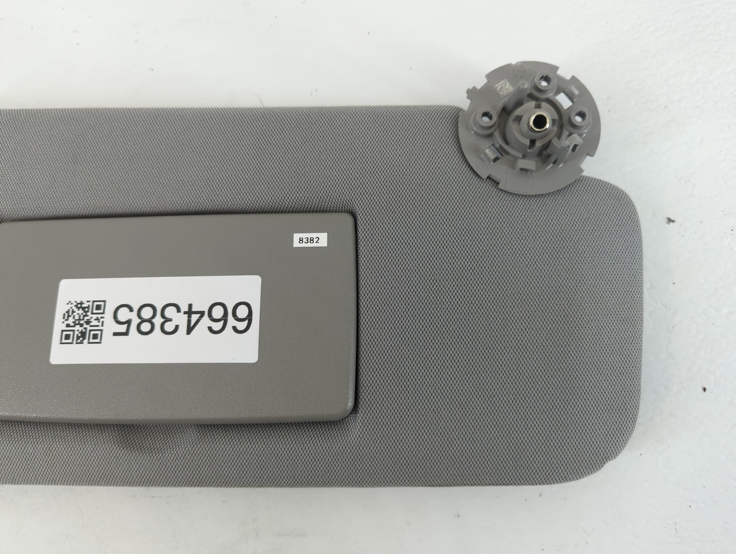 2017-2021 Chevrolet Trax Sun Visor Shade Replacement Passenger Right Mirror Fits Fits 2017 2018 2019 2020 2021 OEM Used Auto