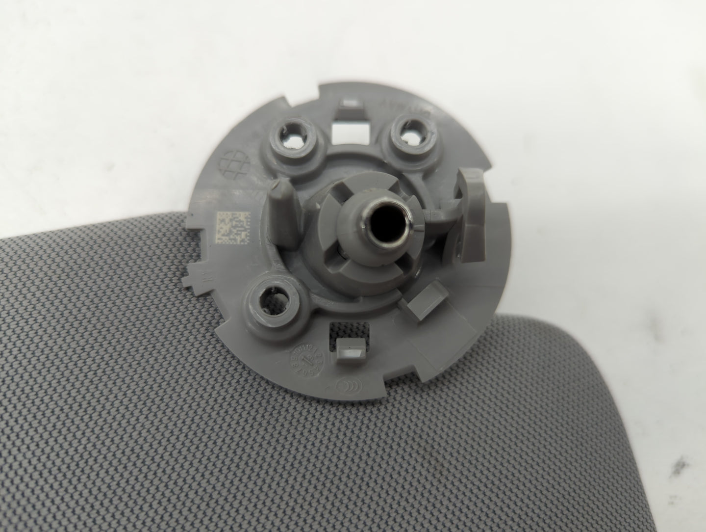 2017-2021 Chevrolet Trax Sun Visor Shade Replacement Passenger Right Mirror Fits Fits 2017 2018 2019 2020 2021 OEM Used Auto