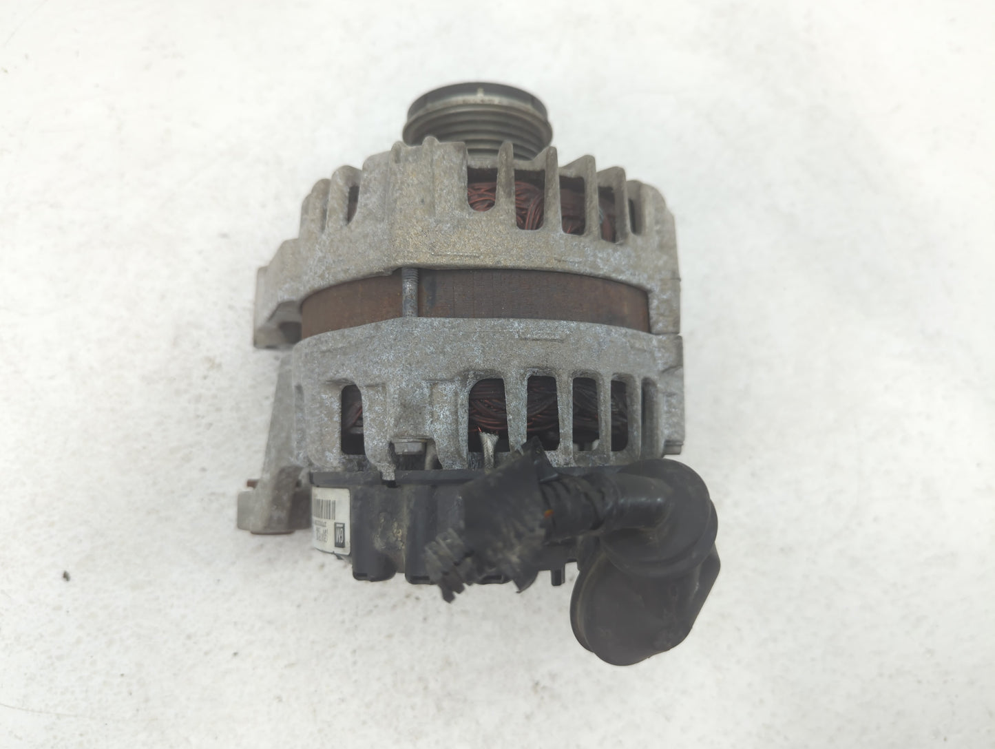 2013-2021 Chevrolet Trax Alternator Replacement Generator Charging Assembly Engine OEM P/N:13597226 Fits OEM Used Auto Parts