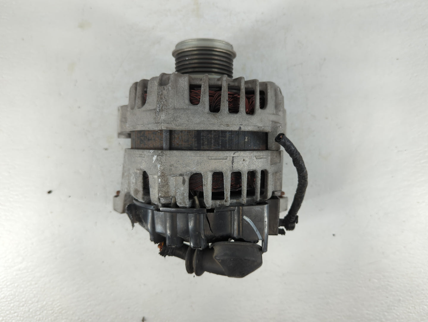 2013-2021 Chevrolet Trax Alternator Replacement Generator Charging Assembly Engine OEM P/N:13597226 Fits OEM Used Auto Parts