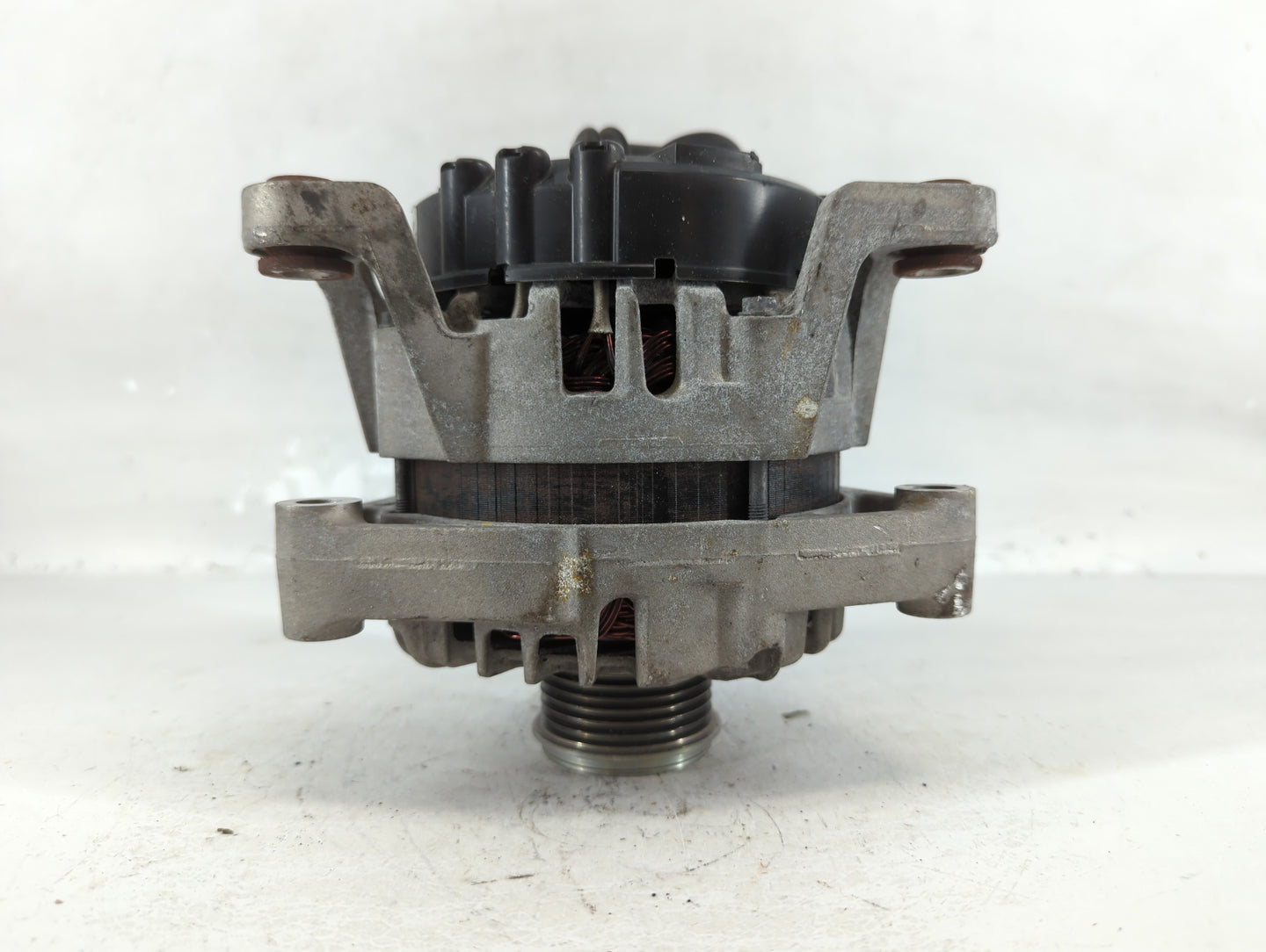 2013-2021 Chevrolet Trax Alternator Replacement Generator Charging Assembly Engine OEM P/N:13597226 Fits OEM Used Auto Parts