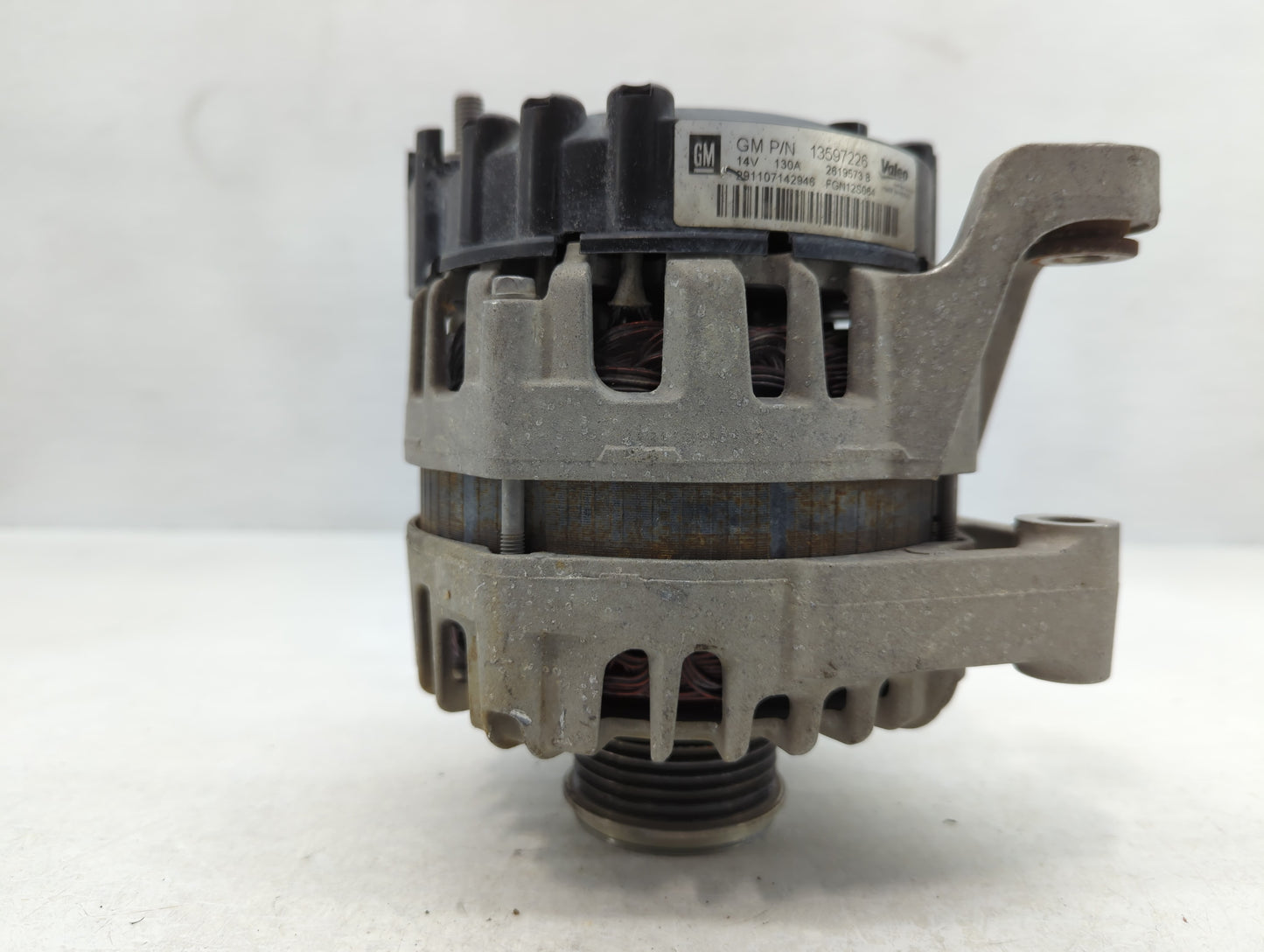 2013-2021 Chevrolet Trax Alternator Replacement Generator Charging Assembly Engine OEM P/N:13597226 Fits OEM Used Auto Parts