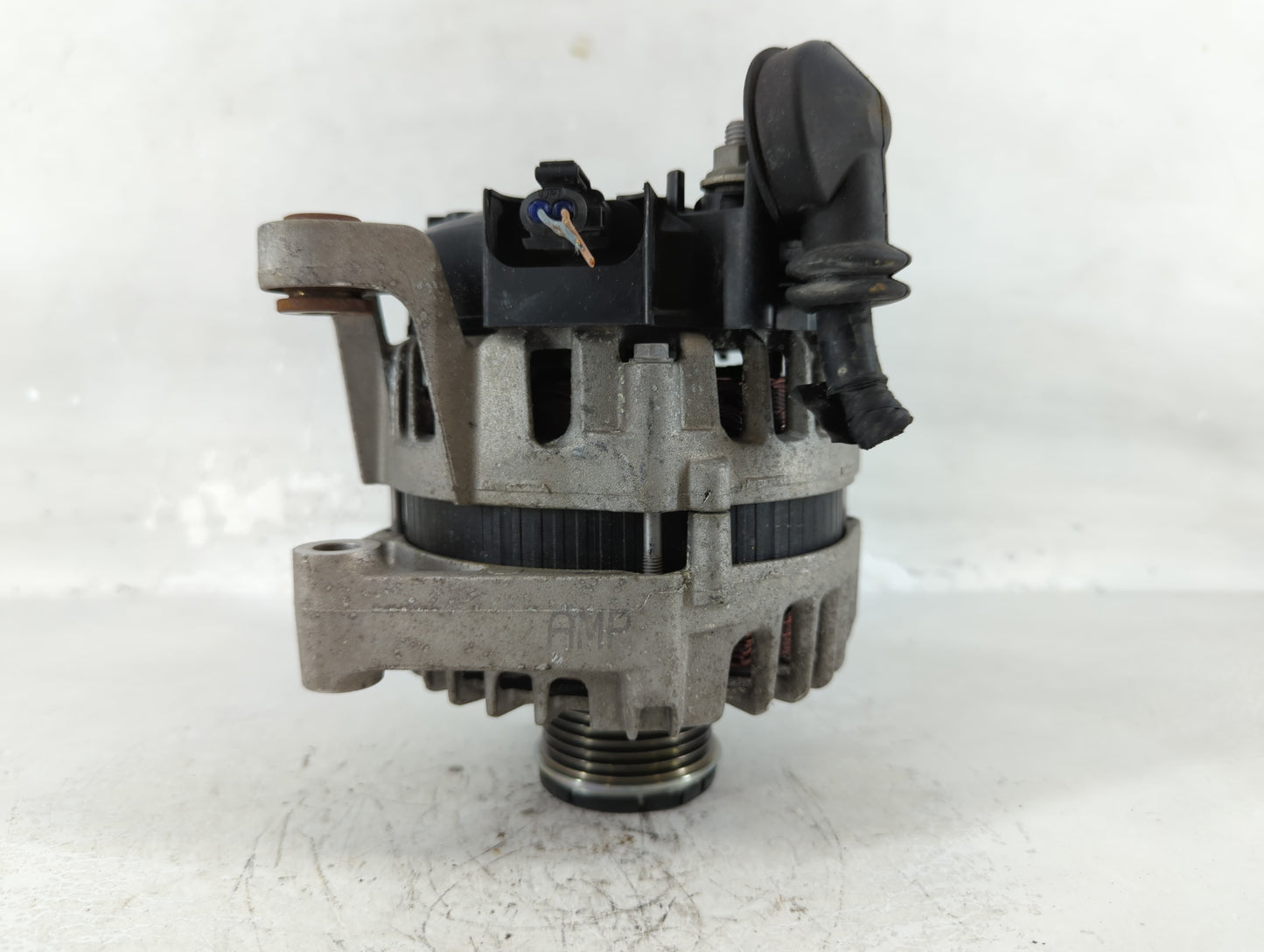 2013-2021 Chevrolet Trax Alternator Replacement Generator Charging Assembly Engine OEM P/N:13597226 Fits OEM Used Auto Parts