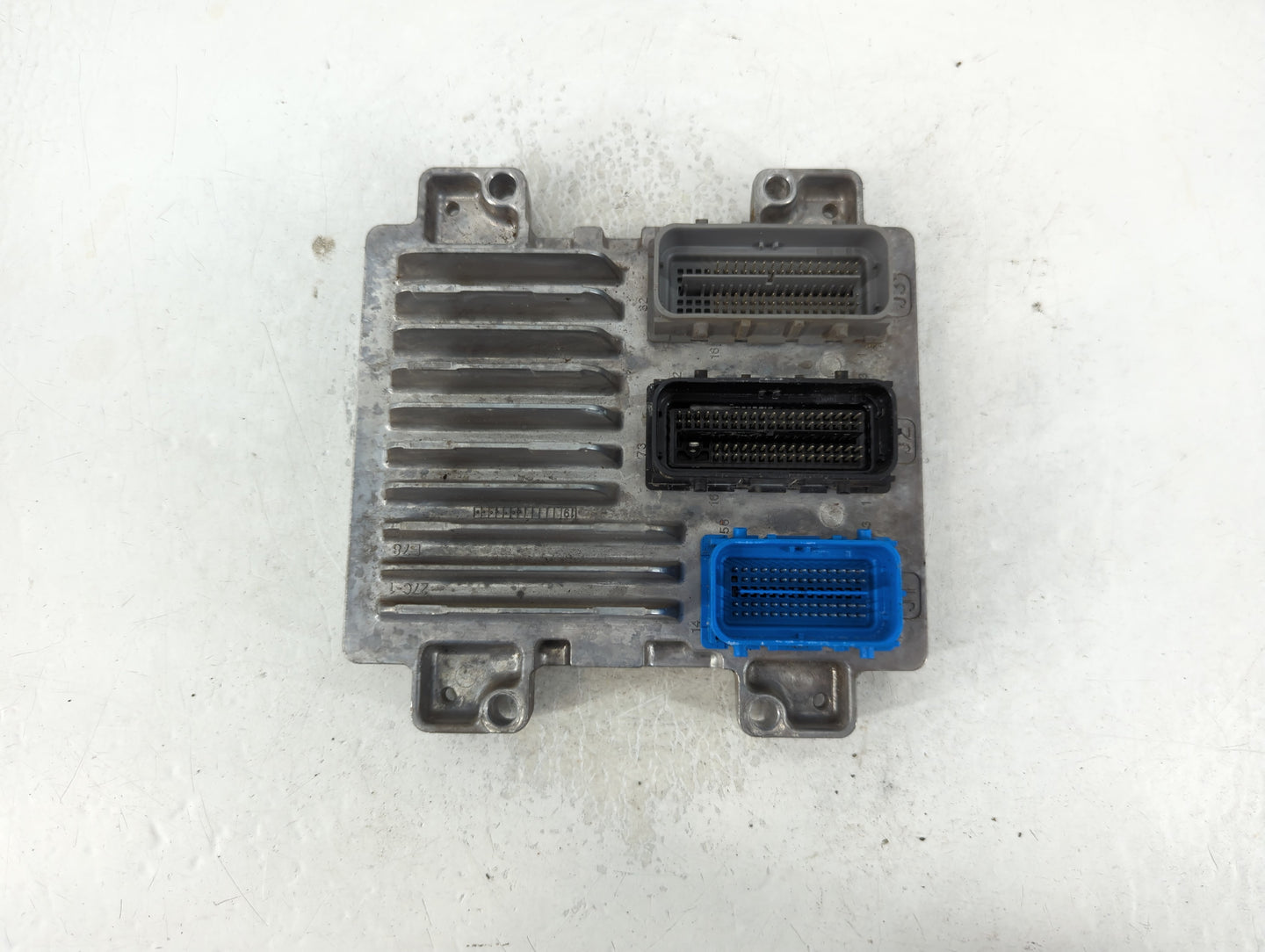 2017-2021 Chevrolet Trax PCM Engine Control Computer ECU ECM PCU OEM P/N:12692201 12698131 Fits Fits 2017 2018 2019 2020 202