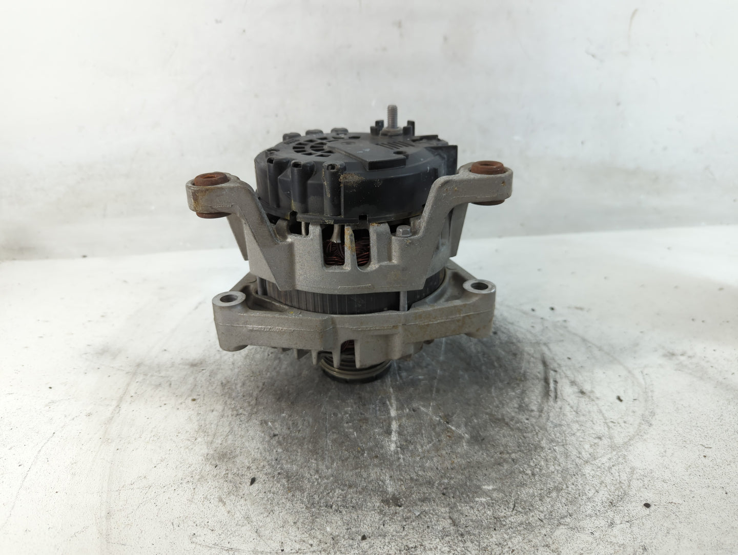 2013-2021 Chevrolet Trax Alternator Replacement Generator Charging Assembly Engine OEM P/N:13597226 Fits OEM Used Auto Parts
