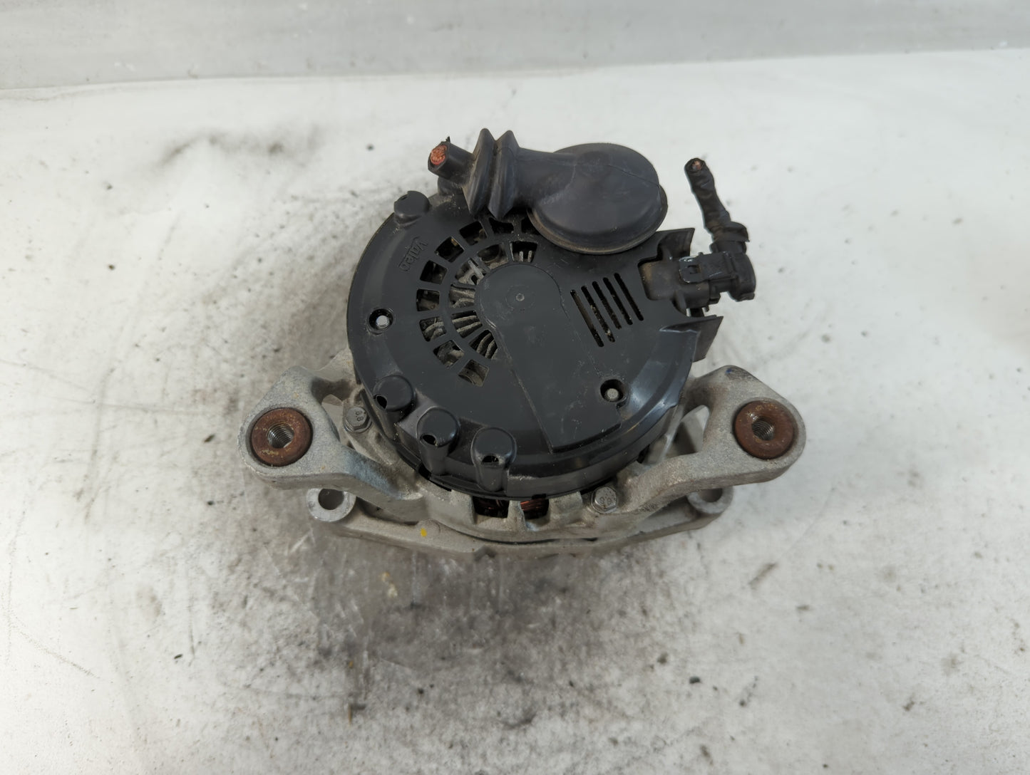 2013-2021 Chevrolet Trax Alternator Replacement Generator Charging Assembly Engine OEM P/N:13597226 Fits OEM Used Auto Parts