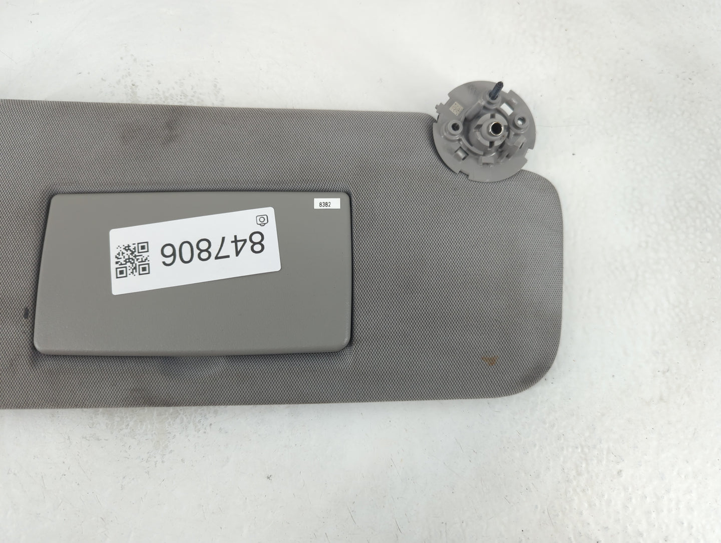 2017-2021 Chevrolet Trax Sun Visor Shade Replacement Driver Left Mirror Fits Fits 2017 2018 2019 2020 2021 OEM Used Auto Par
