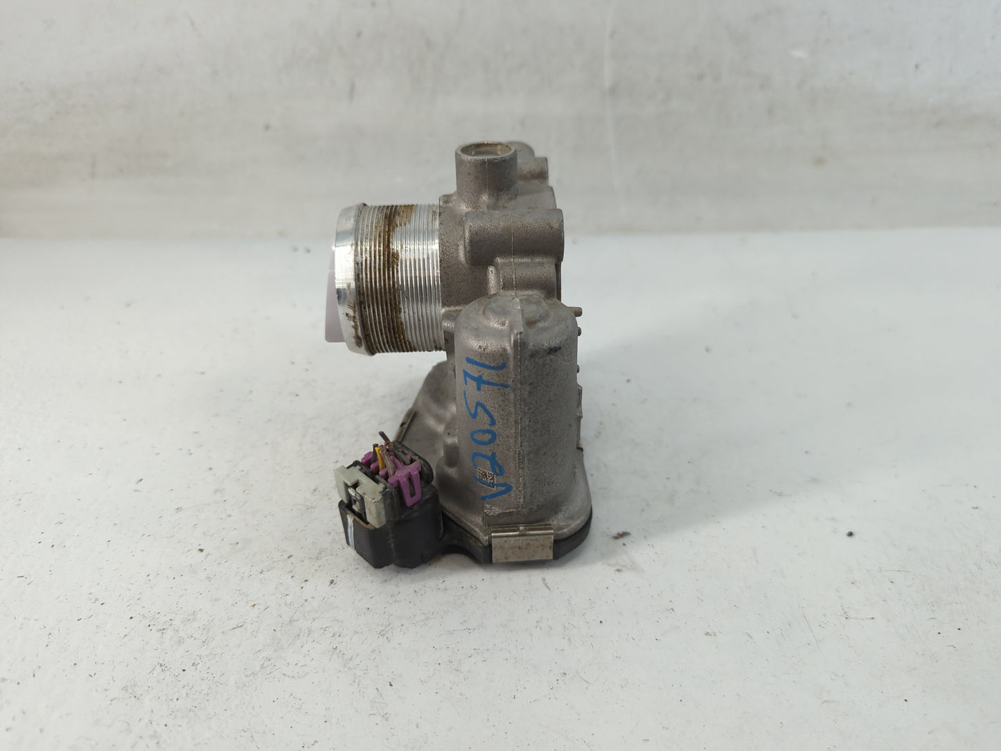 2013-2021 Chevrolet Trax Throttle Body P/N:0 280 750 499 55 565 489 Fits OEM Used Auto Parts - Oemusedautoparts1.com