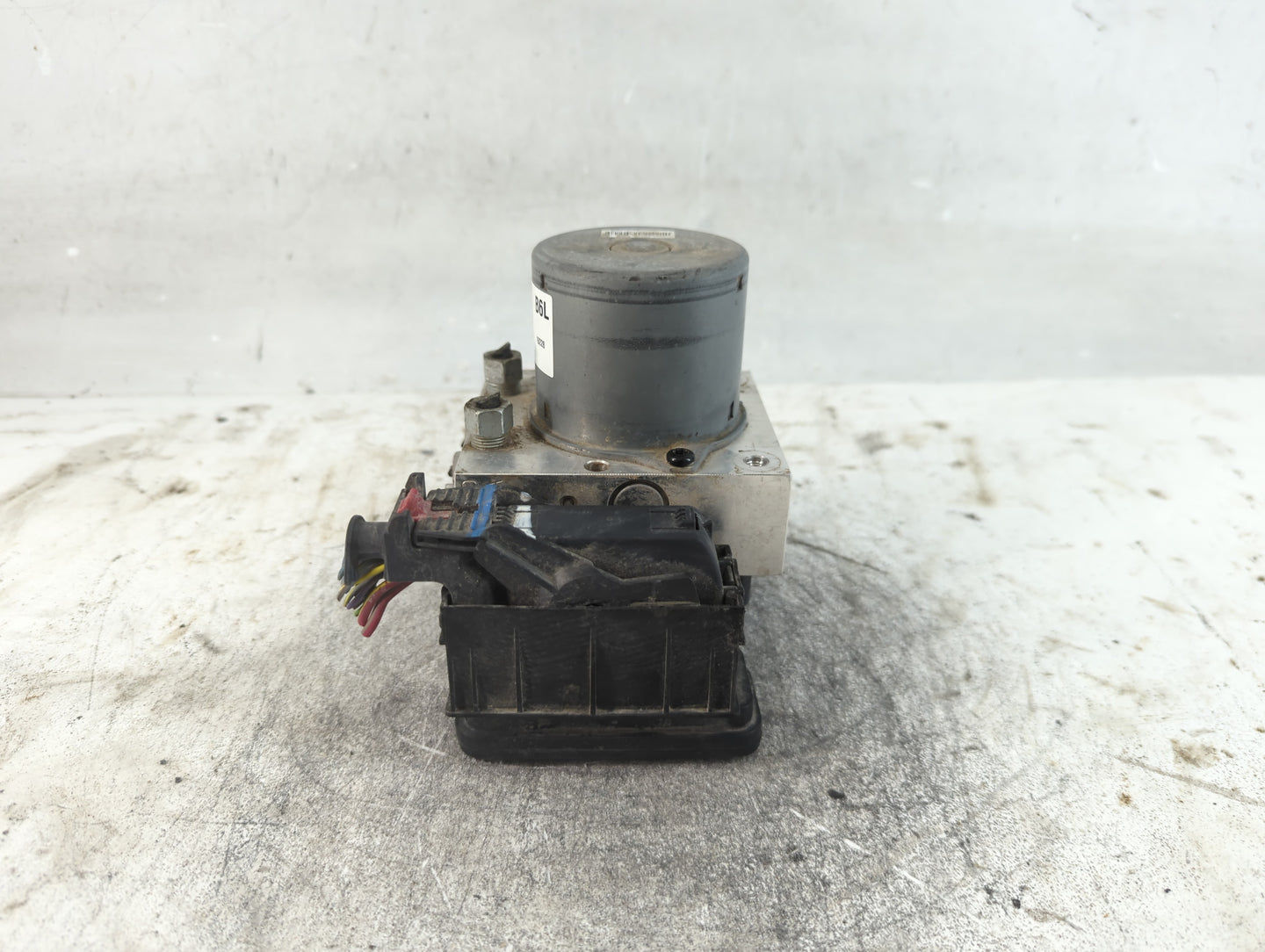 2017-2021 Chevrolet Trax ABS Pump Control Module Replacement P/N:688250455 42643519 Fits Fits 2017 2018 2019 2020 2021 OEM U