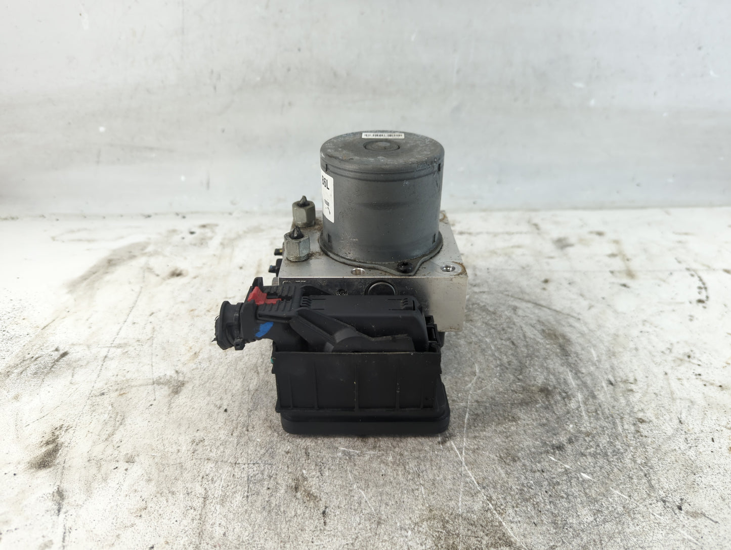 2017-2021 Chevrolet Trax ABS Pump Control Module Replacement P/N:42643519 Fits Fits 2017 2018 2019 2020 2021 OEM Used Auto P