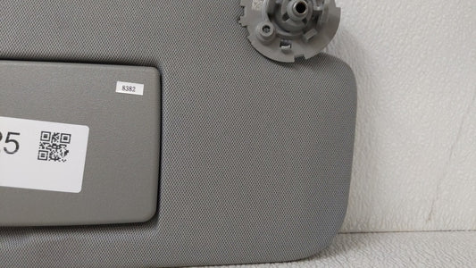 2017-2018 Chevrolet Trax Sun Visor Shade Replacement Passenger Right Mirror Fits Fits 2017 2018 OEM Used Auto Parts