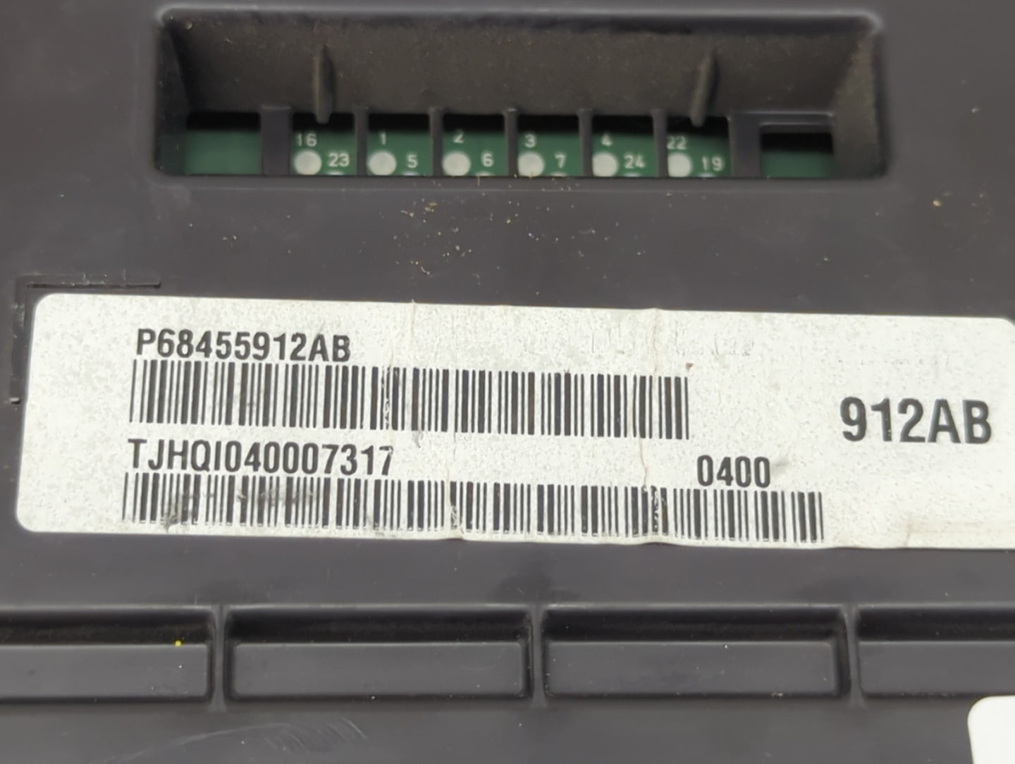 2020 Chrysler 300 Instrument Cluster Speedometer Gauges P/N:P68455912AB Fits OEM Used Auto Parts - Oemusedautoparts1.com