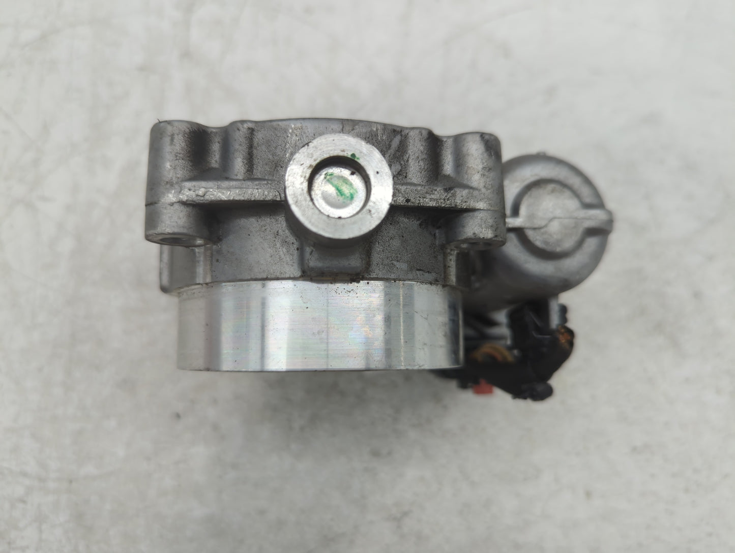 2011-2022 Chrysler 300 Throttle Body P/N:05184349AE Fits Fits 2011 2012 2013 2014 2015 2016 2017 2018 2019 2020 2021 2022 OE