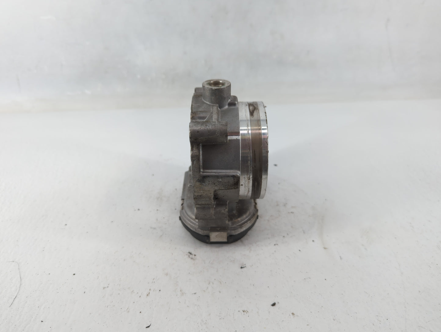 2011-2022 Chrysler 300 Throttle Body P/N:05184349AE Fits Fits 2011 2012 2013 2014 2015 2016 2017 2018 2019 2020 2021 2022 OE