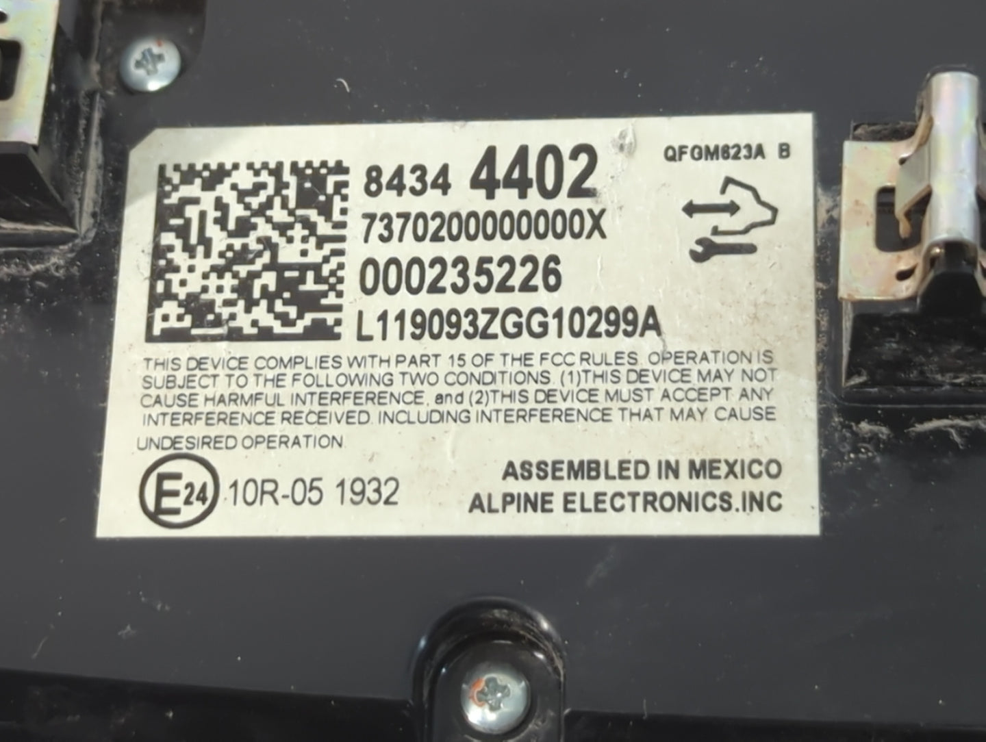 2017-2022 Chrysler 300 Climate Control Module Temperature AC/Heater Replacement P/N:84344402 Fits OEM Used Auto Parts - Oemu