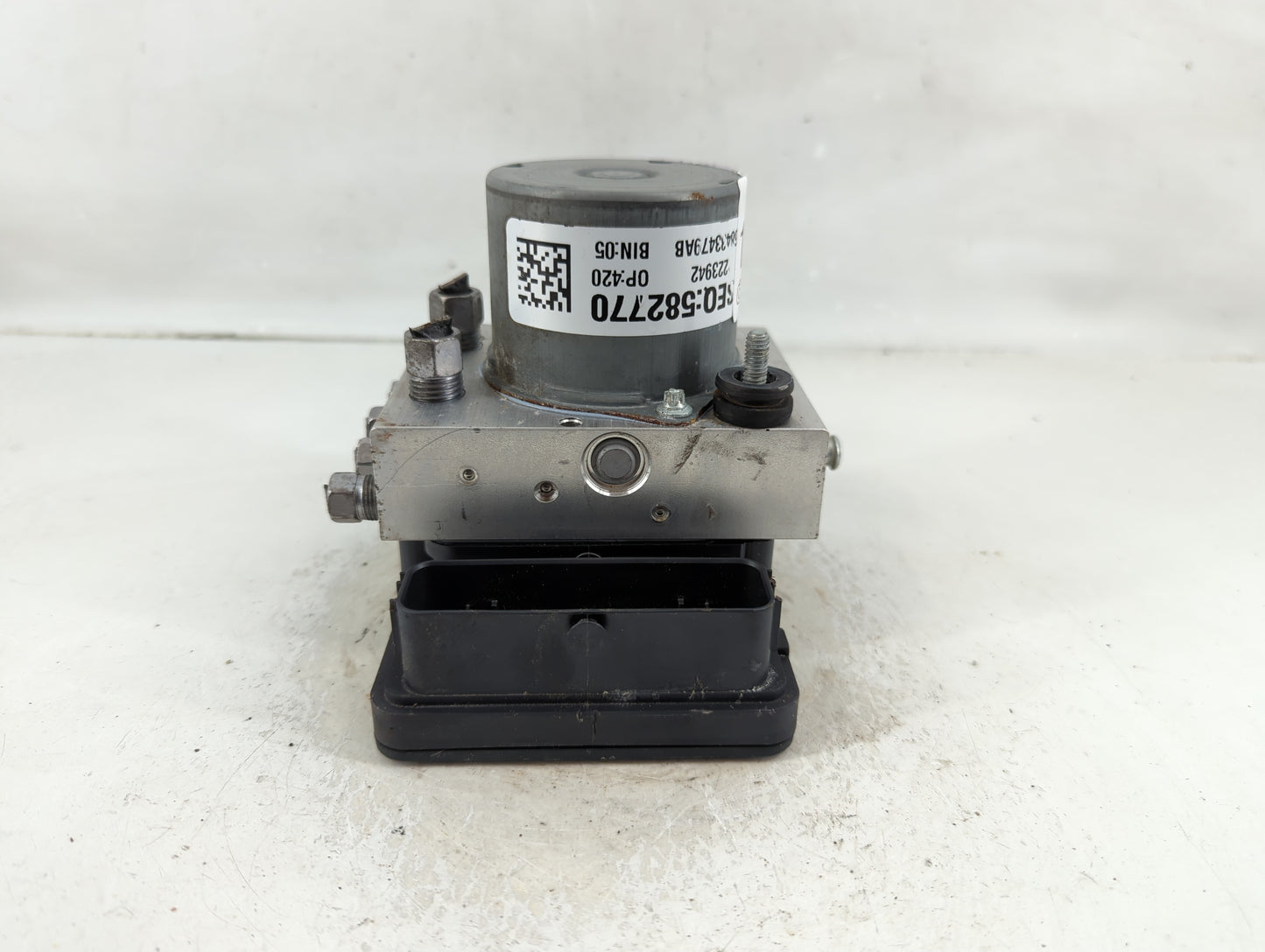 2019-2020 Chrysler Pacifica ABS Pump Control Module Replacement P/N:68397393AA 269 769, 68433479AB Fits Fits 2019 2020 OEM U
