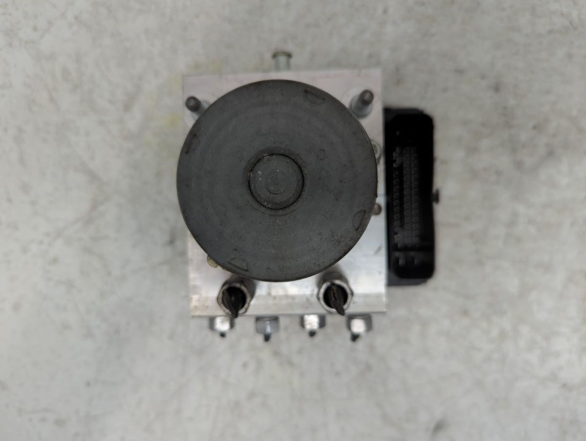 2020-2022 Chrysler Pacifica Anti-Lock Brake ABS Pump Module Actuator OEM P/N:68433479AB P68453574AF Fits Fits 2020 2021 2022