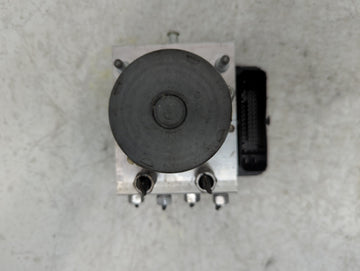 2020-2022 Chrysler Pacifica Anti-Lock Brake ABS Pump Module Actuator OEM P/N:68433479AB P68453574AF Fits Fits 2020 2021 2022 OEM Used Auto Parts
