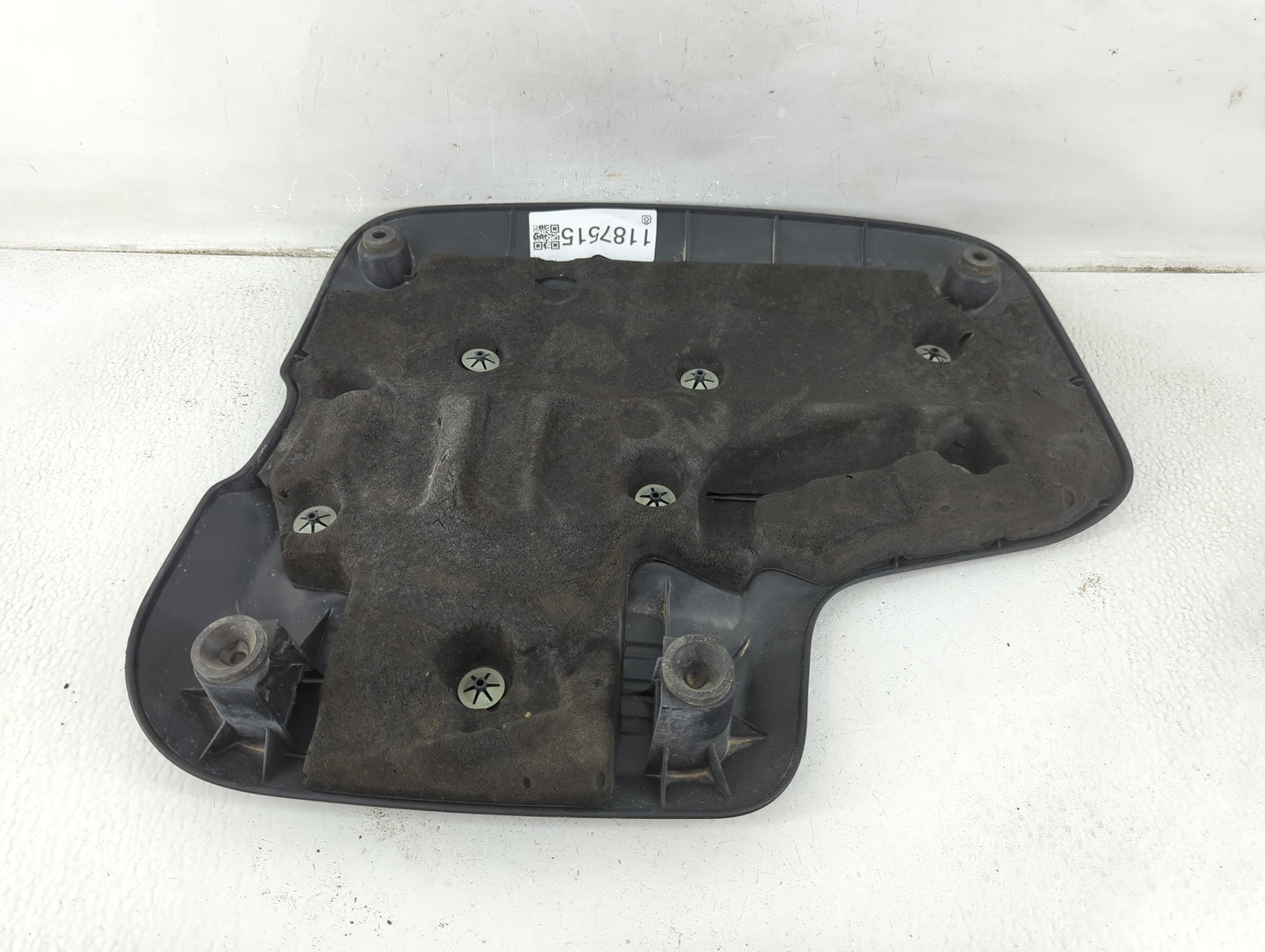 2020 Chrysler Pacifica Engine Cover - Oemusedautoparts1.com