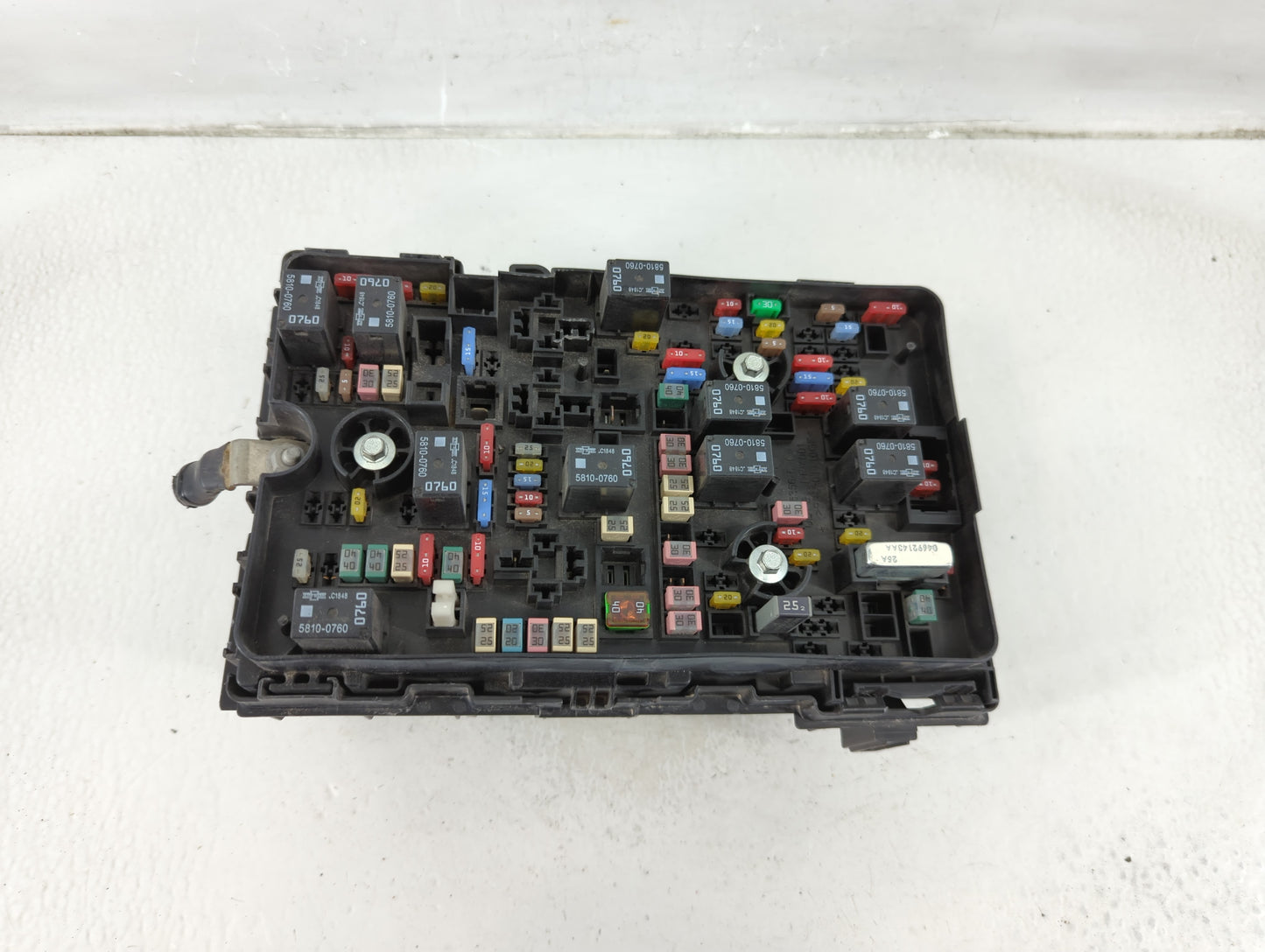 2018-2021 Chrysler Pacifica Fusebox Fuse Box Panel Relay Module P/N:6351-3382 Fits Fits 2018 2019 2020 2021 OEM Used Auto Pa