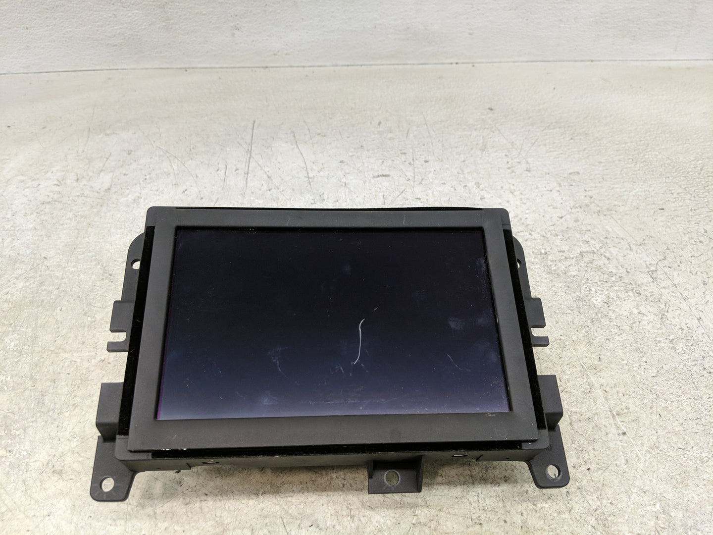 2020 Chrysler Pacifica Radio AM FM Cd Player Receiver Replacement P/N:68428471AC Fits OEM Used Auto Parts - Oemusedautoparts