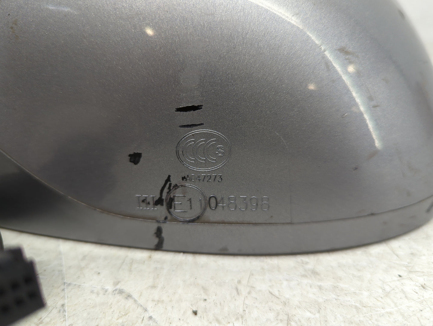 2020 Chrysler Pacifica Driver Side View Mirror - Left Door Mirror OEM Used - Oemusedautoparts1.com