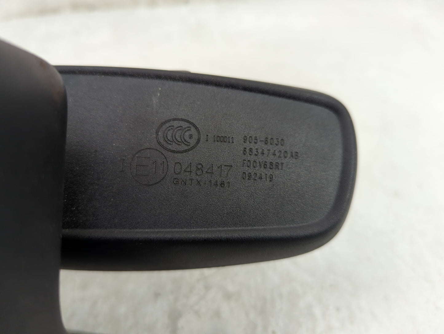 2018-2022 Chrysler Pacifica Interior Rear View Mirror Replacement OEM P/N:E11048417 Fits Fits 2018 2019 2020 2021 2022 OEM U
