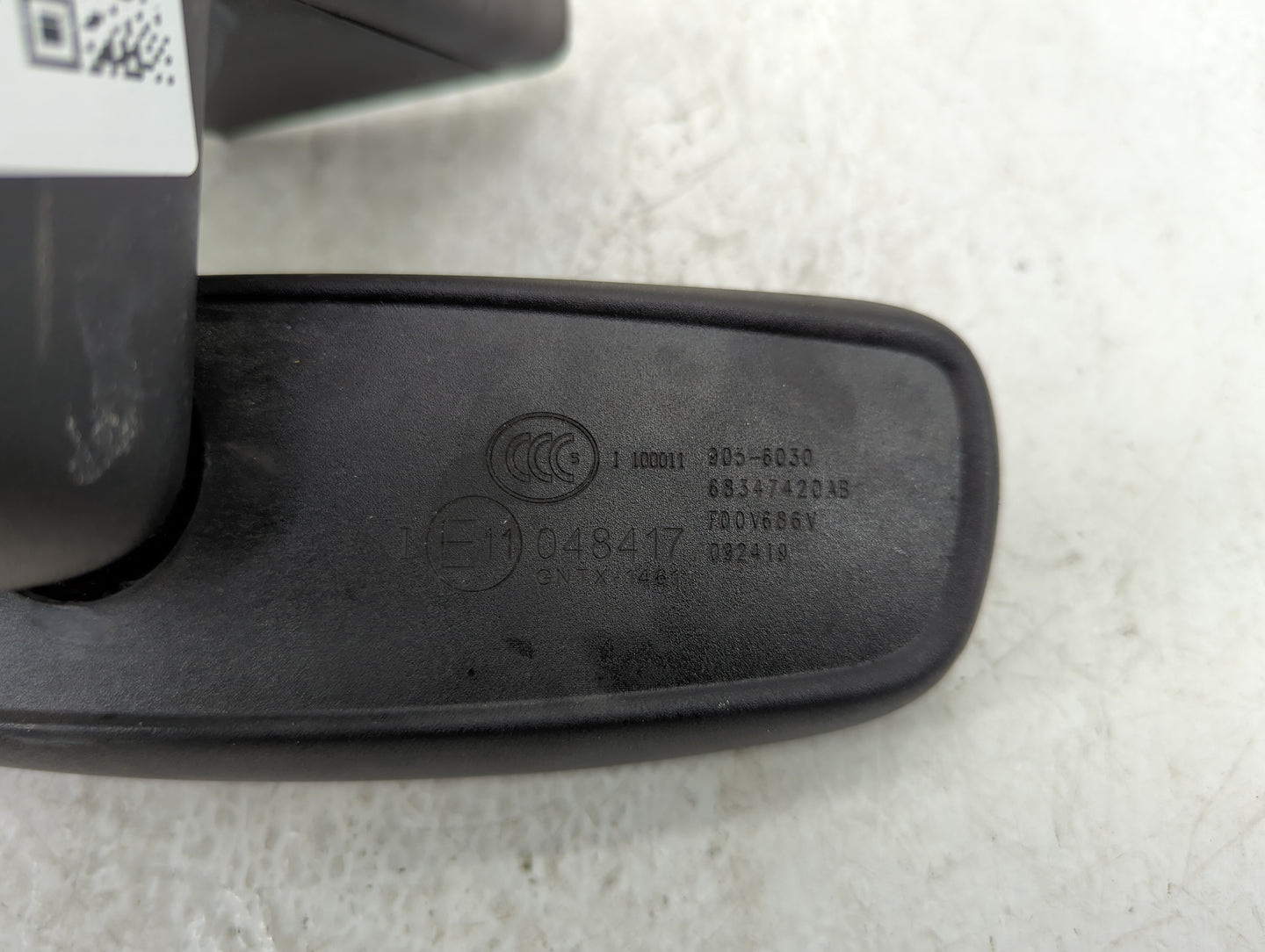 2018-2022 Chrysler Pacifica Interior Rear View Mirror Replacement OEM P/N:68347420AB Fits Fits 2018 2019 2020 2021 2022 OEM 
