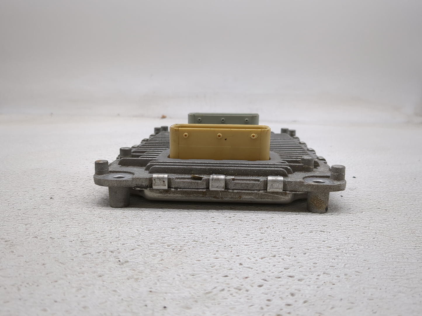 2020-2022 Chrysler Pacifica PCM Engine Control Computer ECU ECM PCU OEM P/N:68434928AA Fits Fits 2020 2021 2022 OEM Used Aut