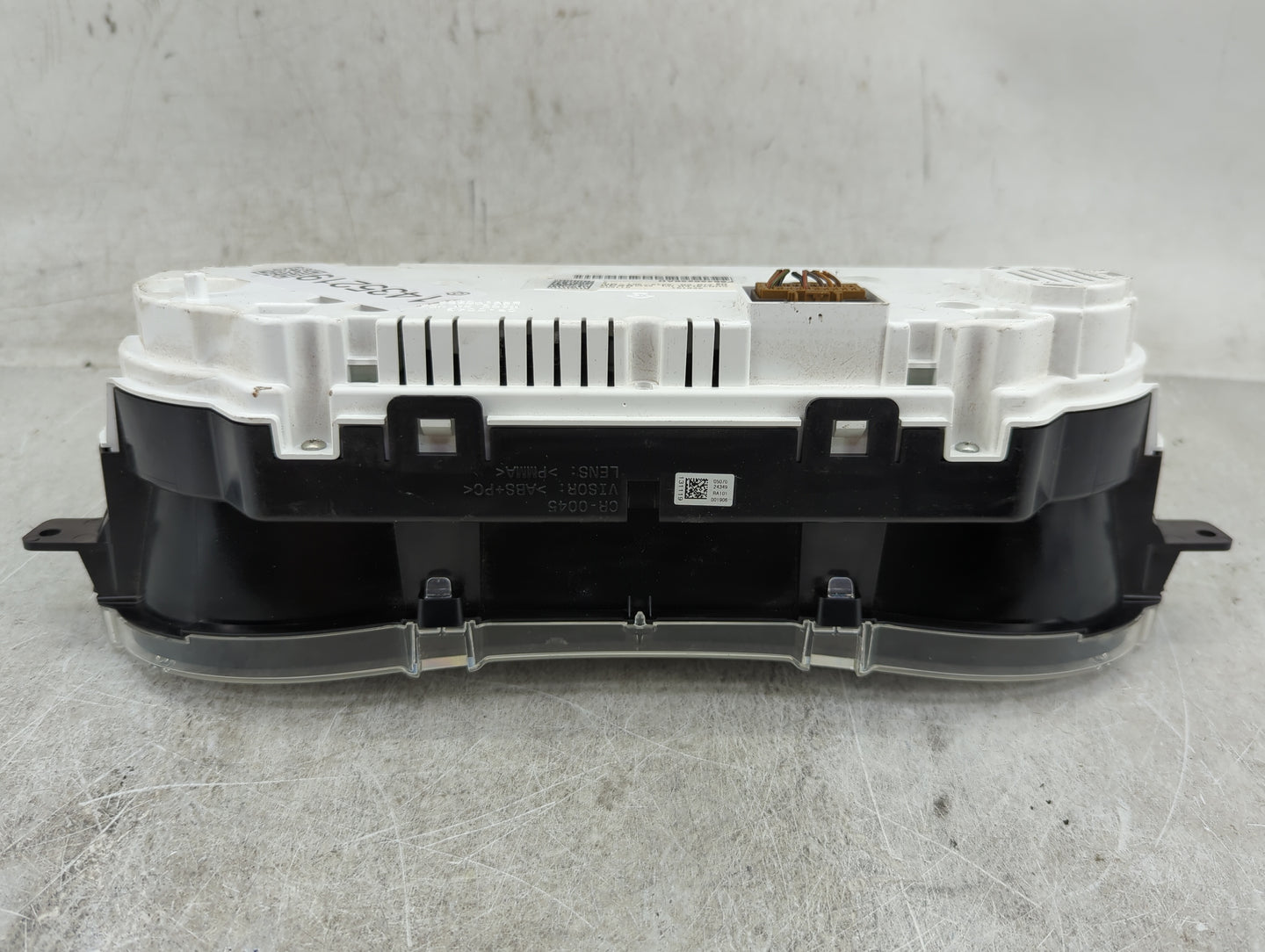 2020 Chrysler Pacifica Instrument Cluster Speedometer Gauges P/N:P68436235AD 68436235, CR-0046-301-MR Fits OEM Used Auto Par